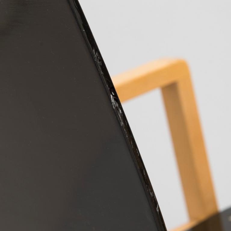 lvar Aalto, a pair of '403' armchairs for Artek.