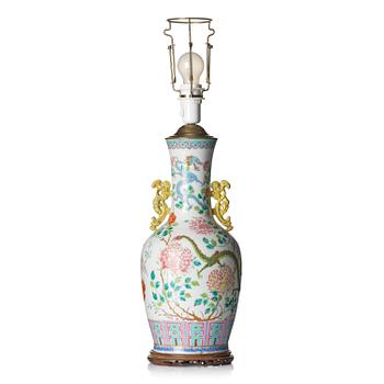 1066. A famille rose 'dragon and phoenix' vase, late Qing dynasty/around 1900.