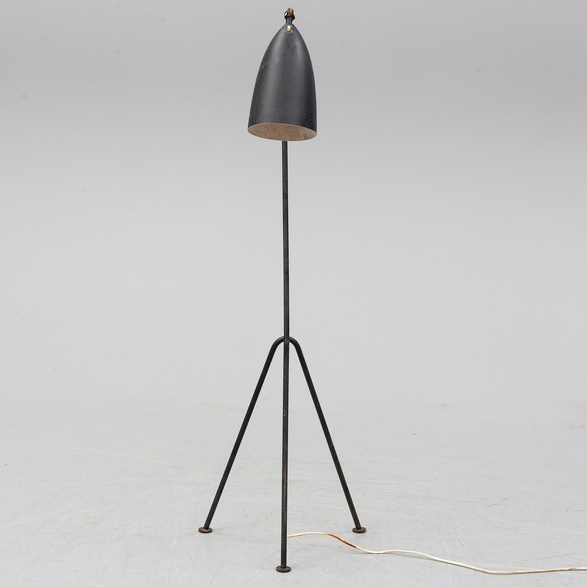 GRETA MAGNUSSON GROSSMAN, golvlampa "G-33", (Grasshopper), Bergboms, Malmö 1950-tal.