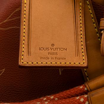 Louis Vuitton, a 'LV America's Cup Canvas Boston Bag' bag.