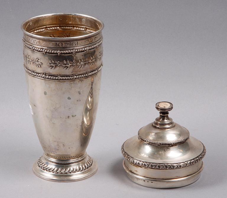 LOCKPOKAL, silver, CG Hallberg, Stockholm 1905.