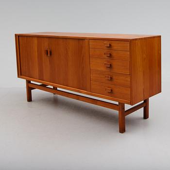 SIDEBOARD, "Oden", Nils Jonsson, Troeds, Bra Bohag, Sverige, 1900-talets andra hälft.