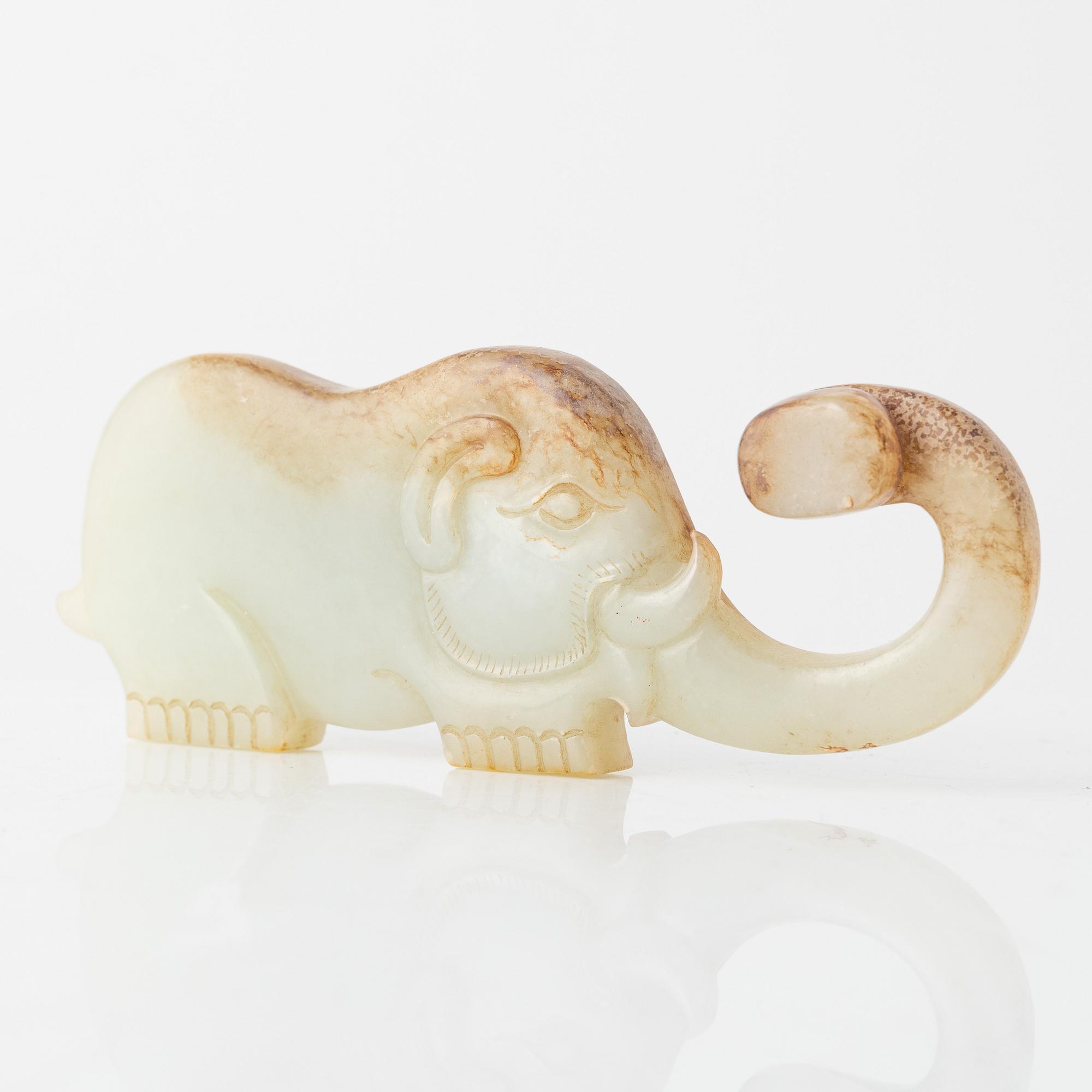 A Chinese nephrite belt hook, 20th Century.