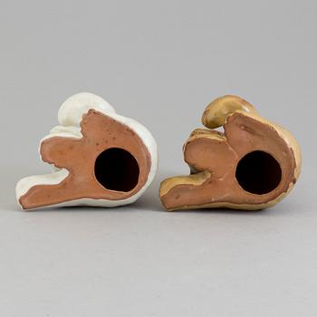 VICKE LINDSTRAND, figuriner, 2 st, lergods, Upsala-Ekeby.