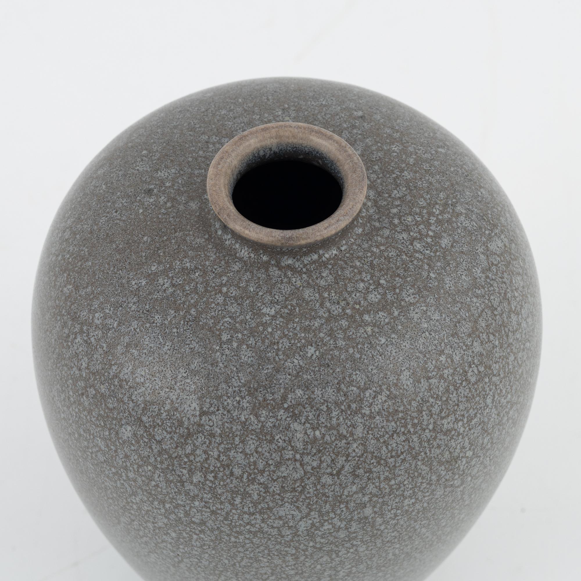 Erich & Ingrid Triller, a stoneware vase, Tobo, signed.
