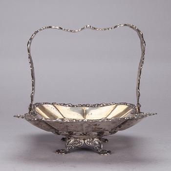 BRÖDKORG, silver, Wien, Österrike-Ungern 1836. Vikt ca. 655,4 g.