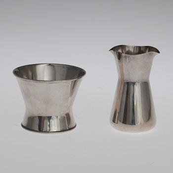 Tapio Wirkkala, A SILVER SUGAR BOWL AND CREAMER.