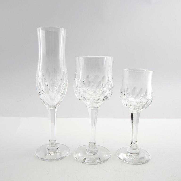 Sigurd Persson, Service 61 pcs "Carl Gustaf" Orrefors 1970s.