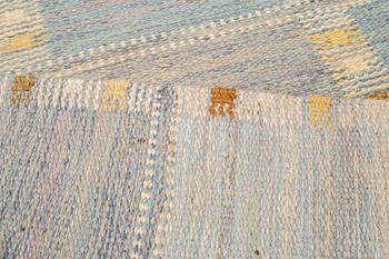 Barbro Nilsson, matto, "Falurutan, lättblå III", flat weave, ca 257 x 170 cm, signed AB MMF BN.