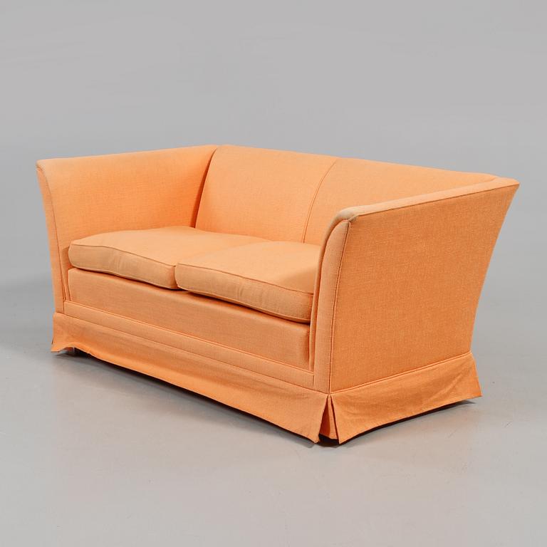 SOFFA, Jio Möbler, 1900-talets slut.