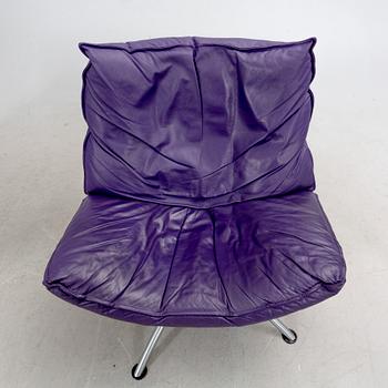 A pair of Tom Stepp "Primetime" easy chairs, Fredericia, Denmark.