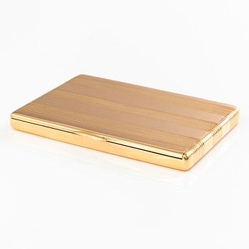 GEORG BUCHERT, An 18K gold cigarette case. Helsinki 1941.