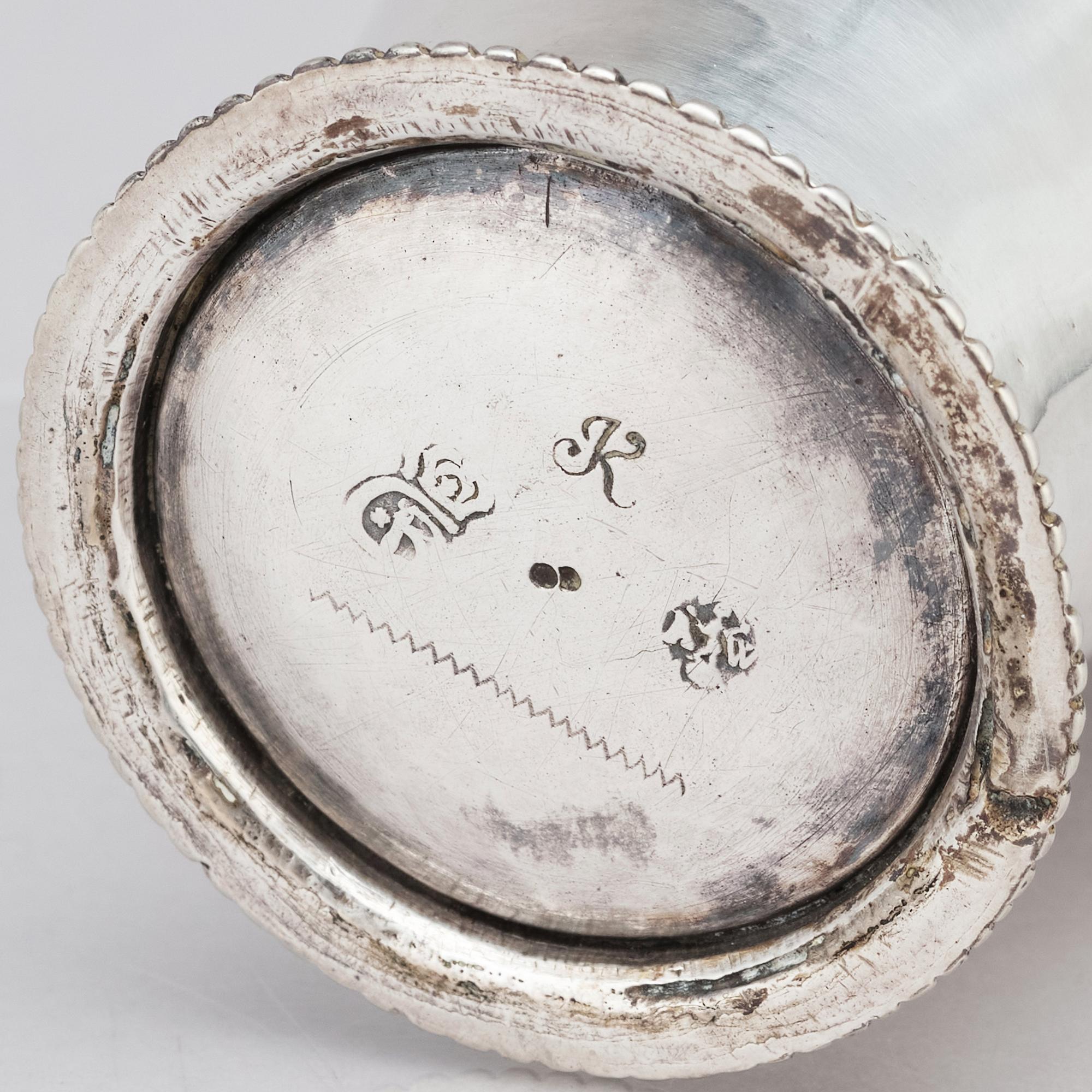 A Swedish 18th century parcel-gilt silver beaker, mark of Abraham Wirgman, Göteborg, 1722.