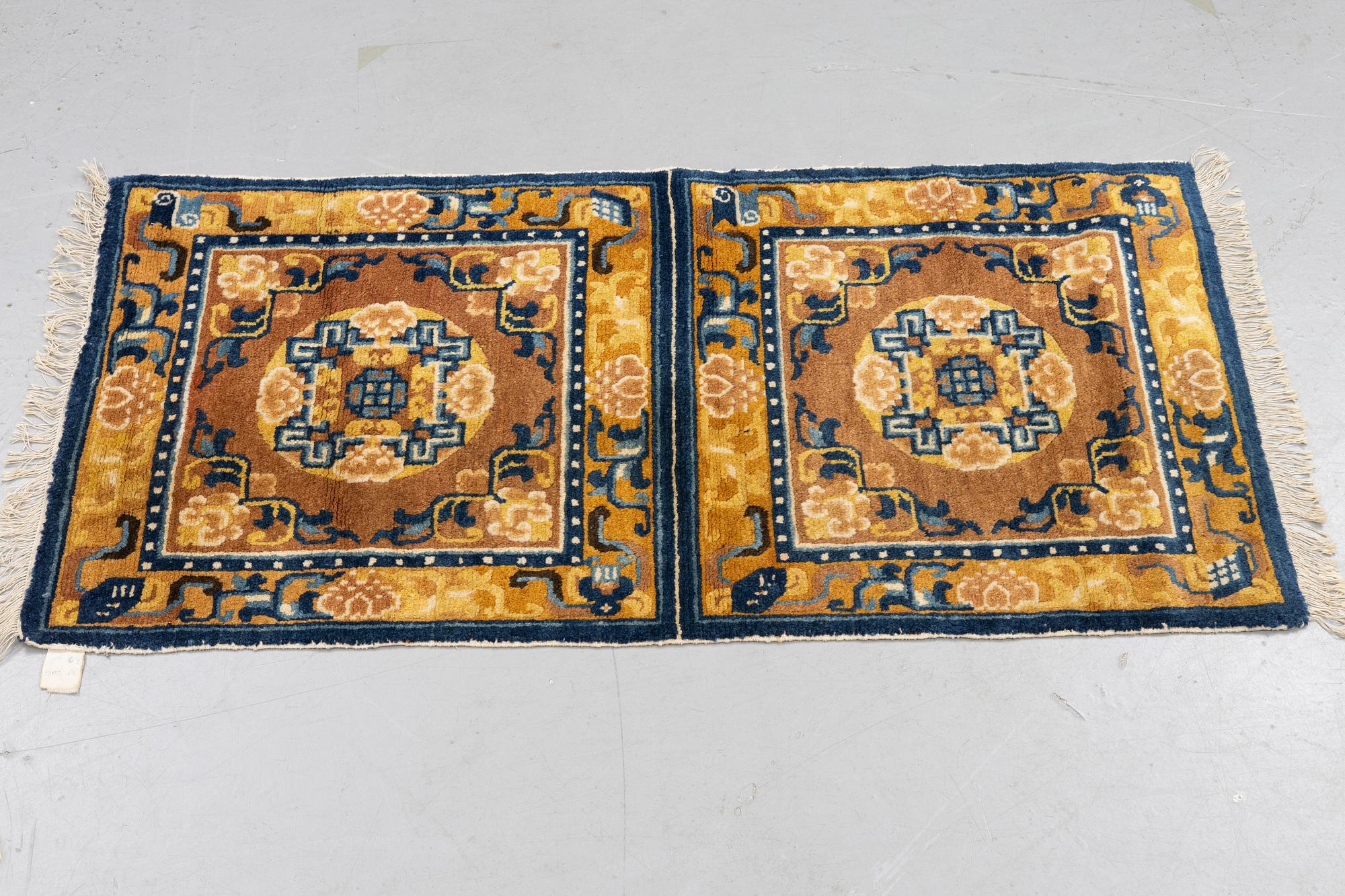 Meditationsmatta, antik Ningxia, Kina, sen Qing, ca 119 x 61 cm.