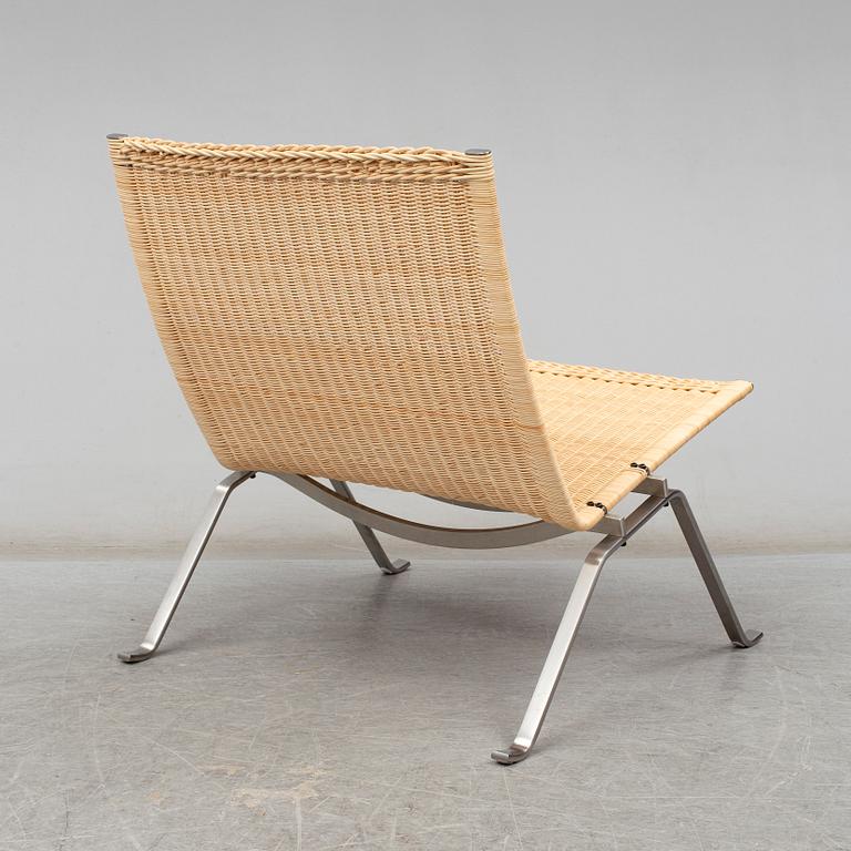 POUL KJAERHOLM, fåtölj "PK-22", Republic of Fritz Hansen, 2010.
