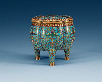 1324. A Cloisonnè tripod censer with cover, Qing dynasty, Jiaqing (1796-1820).