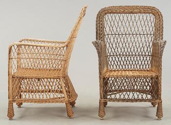 FÅTÖLJER, ett par, rotting, 1900-talets första hälft.