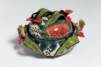 Terrin, "Cheetah Tureen", med dekor av geparder.