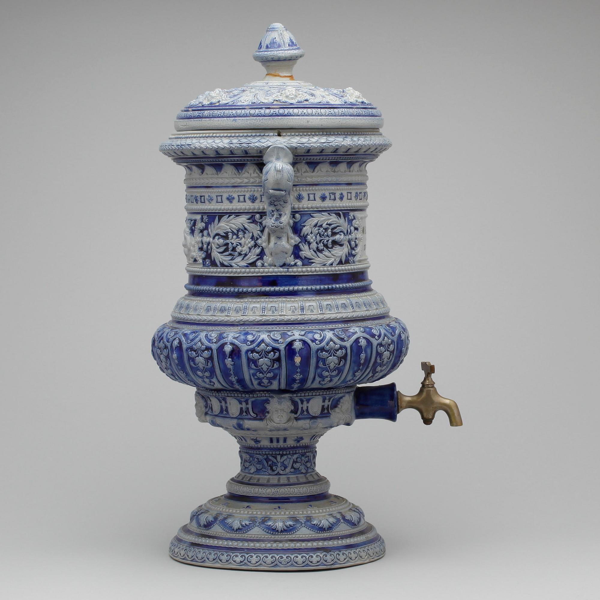 BEHÅLLARE, stengods, nyrenässans, sekelskiftet 1800/1900.
