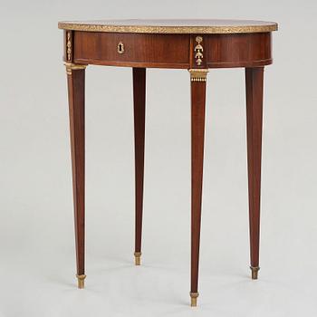 A Directoire late 18th century table.