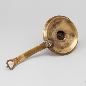 AN 18TH CENTURY NIGHT LIGHT.