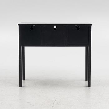 Sara Szyber sideboard, "Wing", Design House, 21st century.