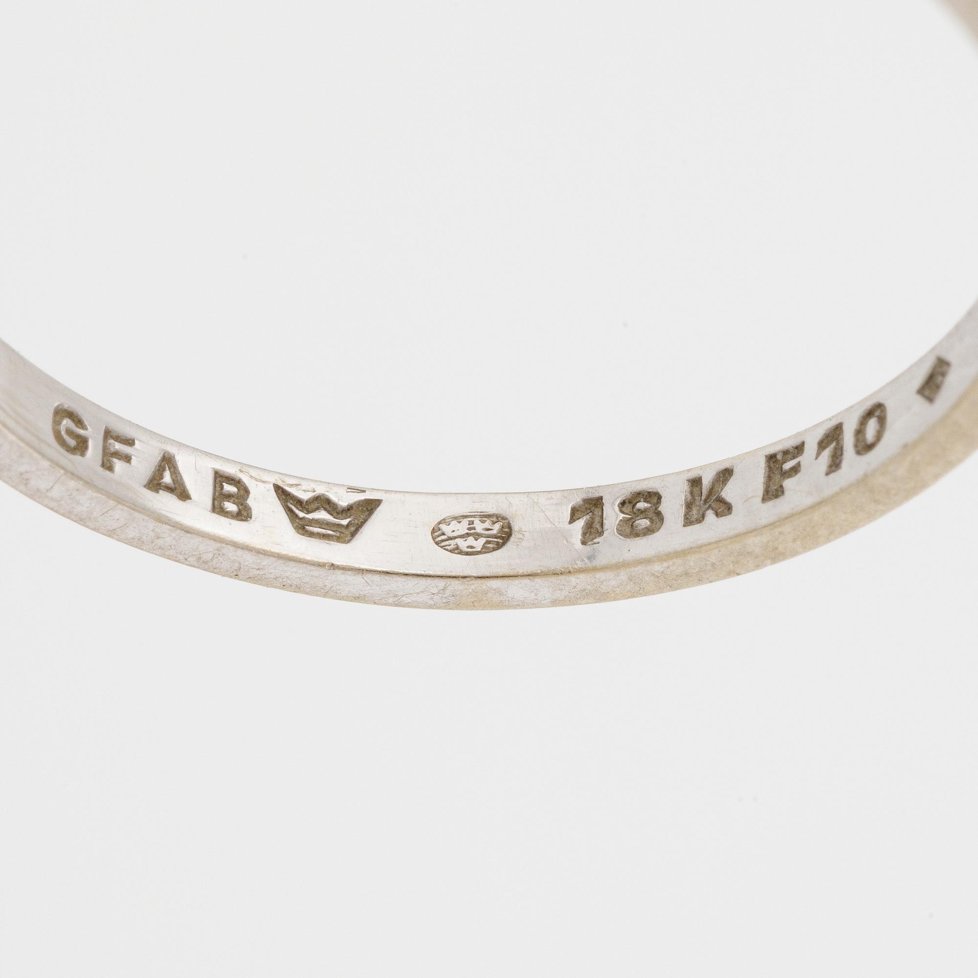 Ring in 18K white gold with a brilliant-cut diamond 0.16 ct.