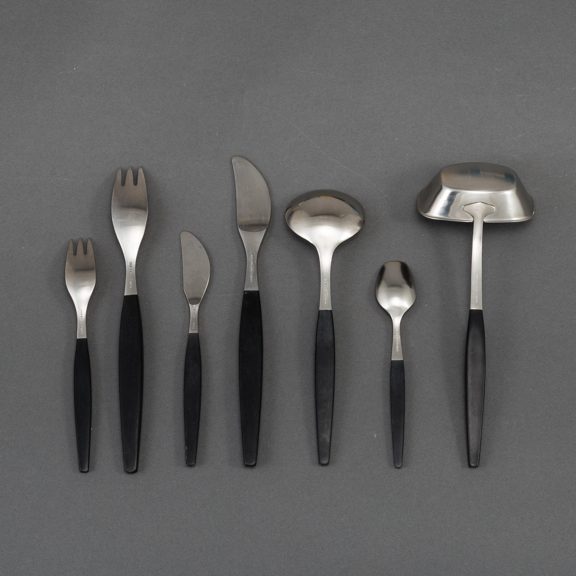 A 'Folke Arstrlm 'Focus De Luxe' steel cutlery, Gense (45 pieces).