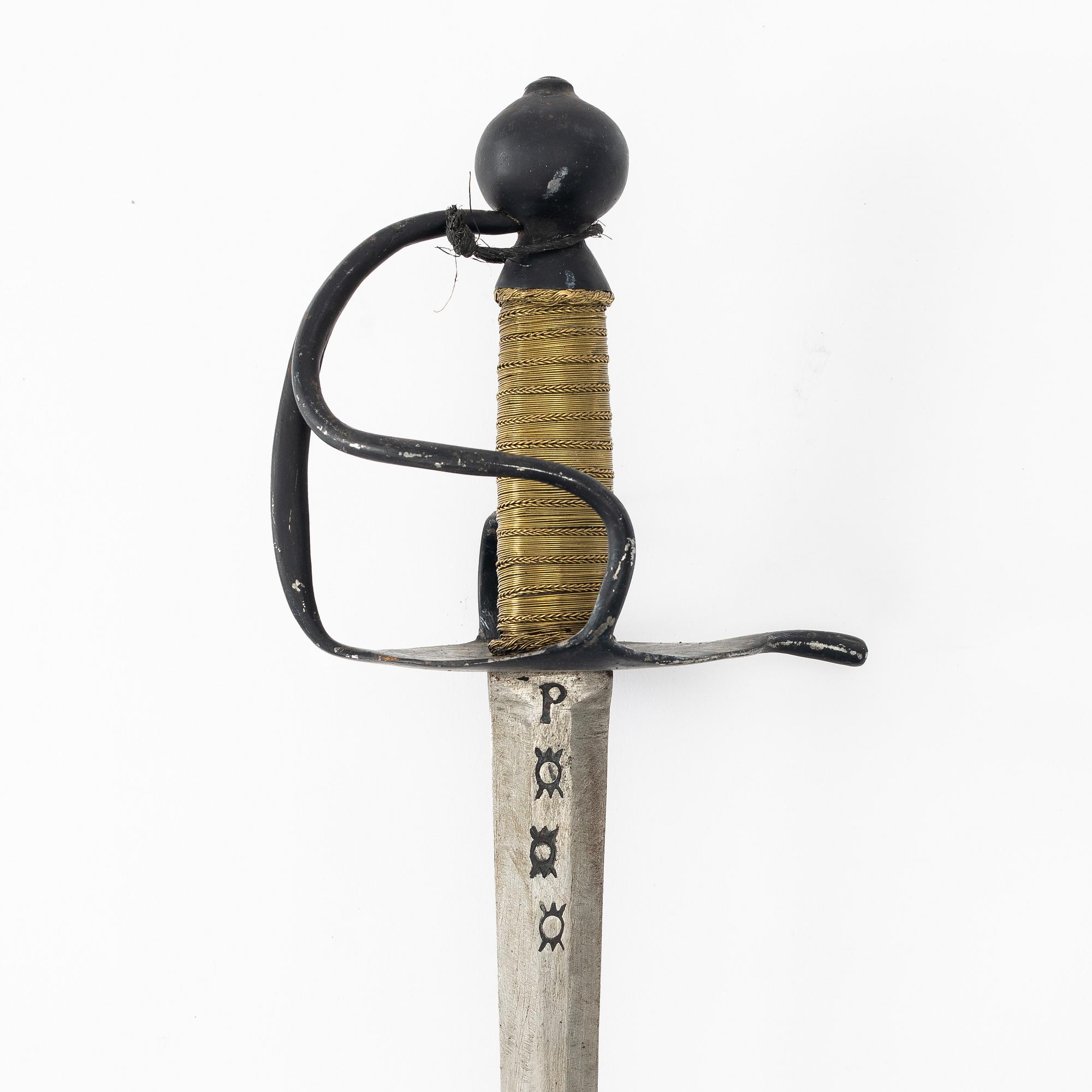 Värja, svensk, samtida kopia av m/1685.