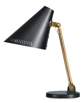 70. Paavo Tynell, A DESK LAMP 9222.