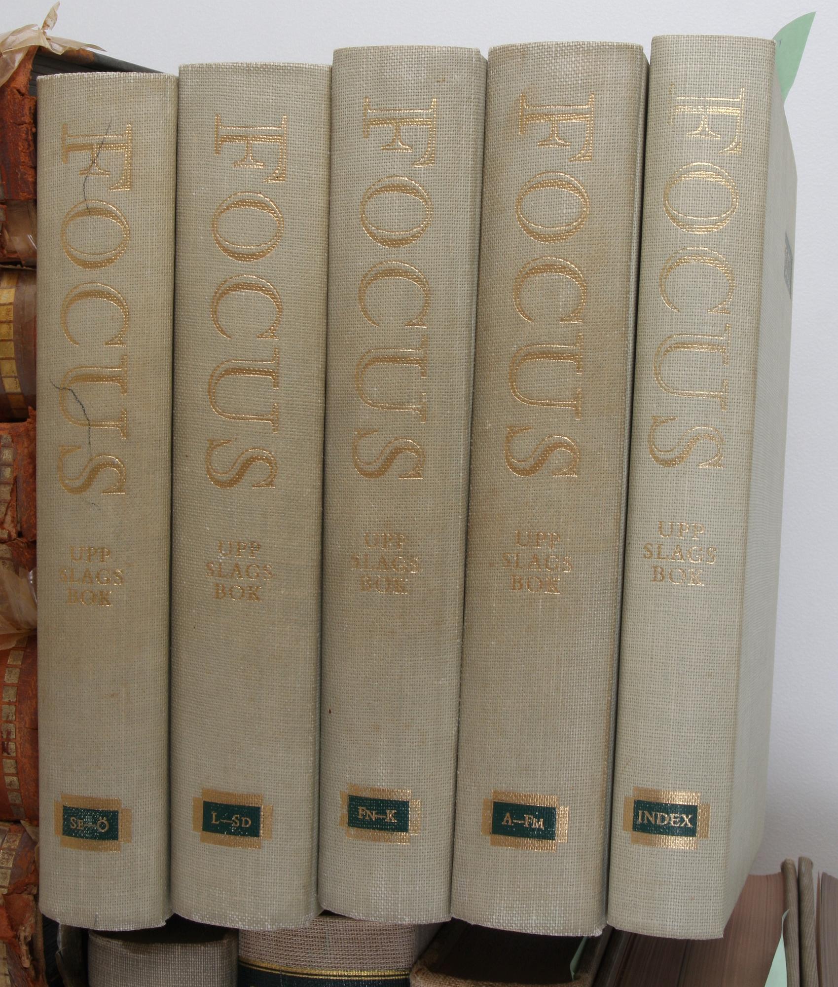 PARTI BÖCKER, bla. Svensk möbelkonst och Hantverksboken, 27 st.