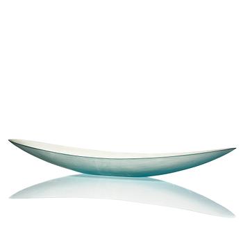 Ludovico Diaz de Santillana & Tobia Scarpa, a blue glass "Canoa Battuti" dish, Venini, Murano, Italy 2002.