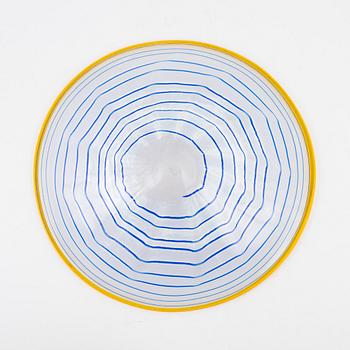 Ulrica Hydman-Vallien, a dish, Boda Artist Collection.