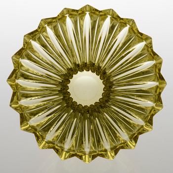 AIMO OKKOLIN, A 'Petals' bowl, signed Aimo Okkolin Riihimäen lasi Oy.