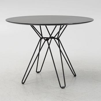 Massproduction, dining table.