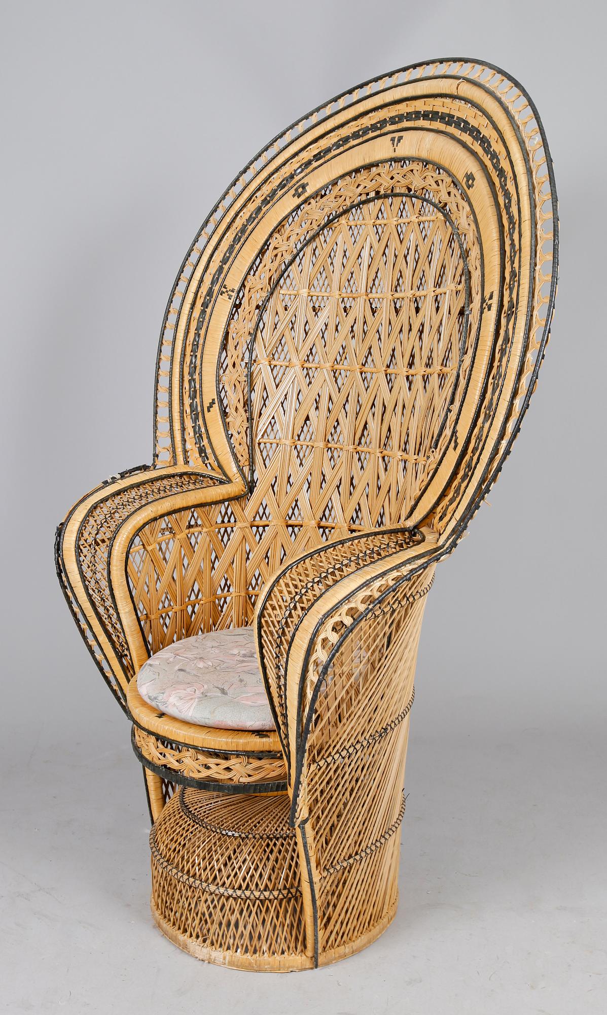 KORGSTOL, 1900-talets andra hälft, hög modell.