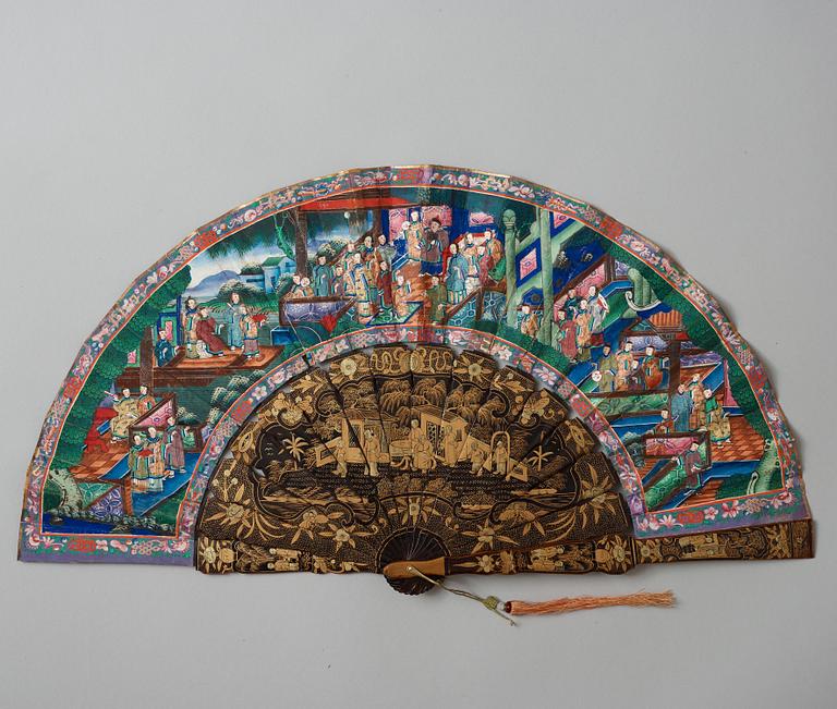 SOLFJÄDER med ETUI, akvarell och lack. Qingdynastin, 1800-tal,