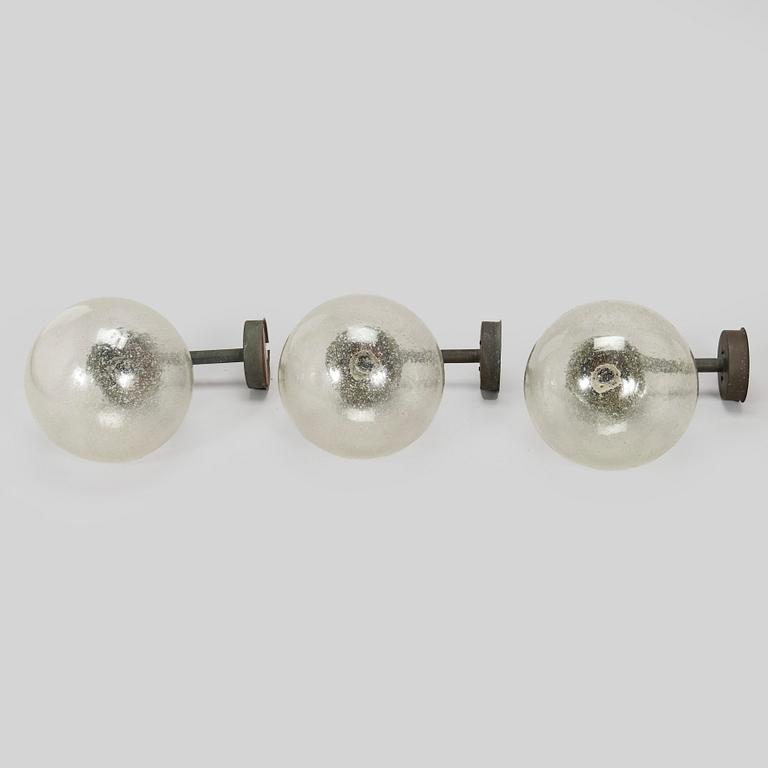 Lisa Johansson-Pape, A set of three 1970s outdoor wall lights '17-015A' for Stockmann Orno.