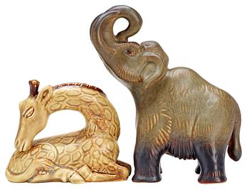 380. Two Gunnar Nylund stoneware figures, a giraffe and a mammoth, Rörstrand.