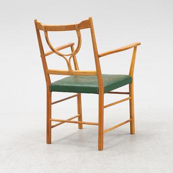 Josef Frank, karmstol, modell  2238, Firma Svenskt Tenn. 1900-talets andra hälft.