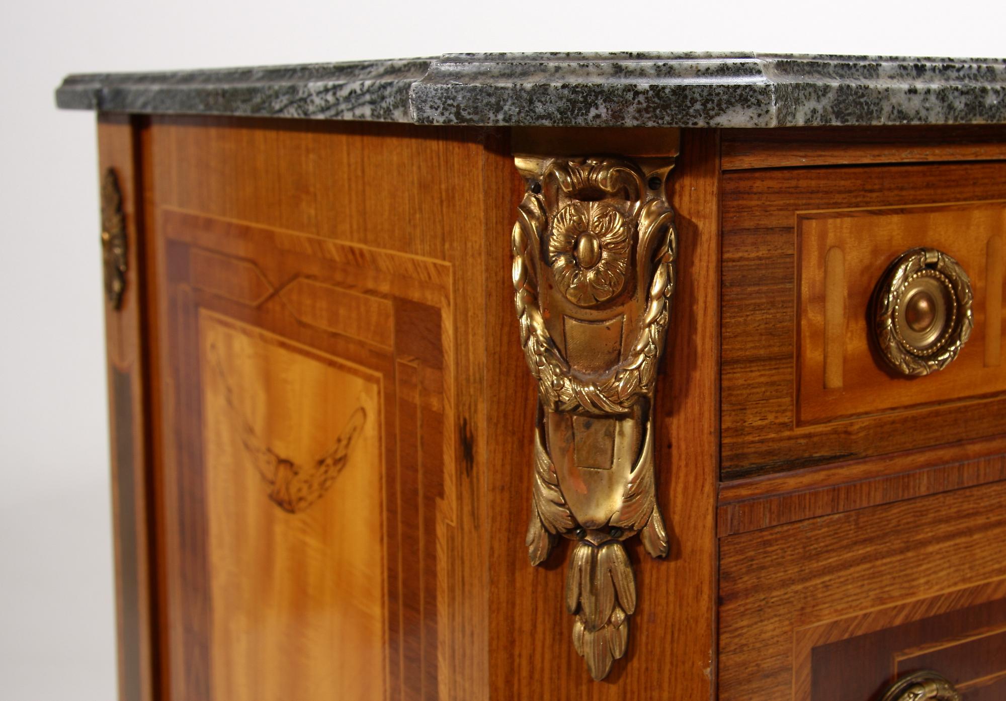 BYRÅ, gustaviansk stil, Haupt-modell, 1900-tal.