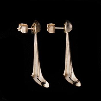 Zoltan Popovits, A PAIR OF EARRINGS "Calliope" sterling silver, Lapponia 1985.