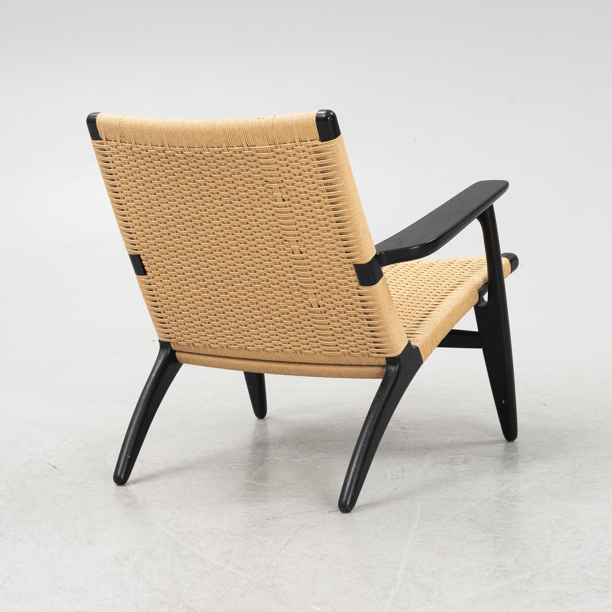 Hans J. Wegner, fåtölj, "CH25", Carl Hansen & Son, Danmark, 2000-tal.