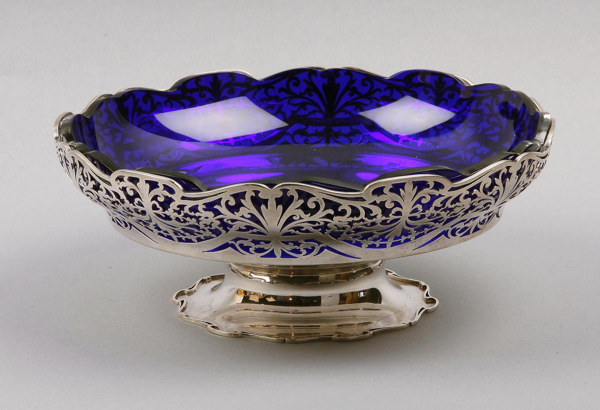 SKÅL, silver, Sheffield, England, 1927.