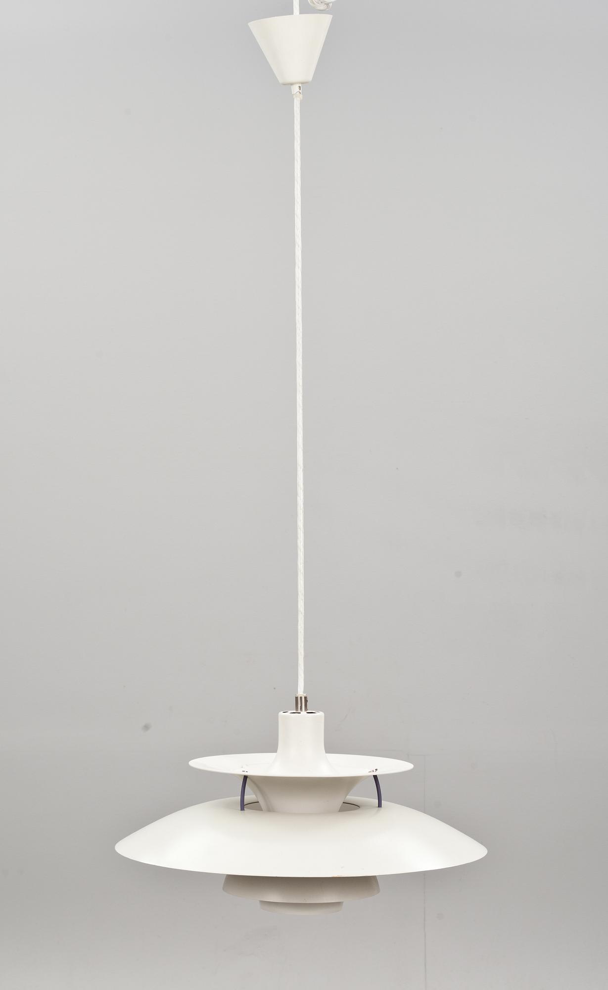 TAKARMATUR, PH-5 lampa. Poul Henningsen för Louis Poulsen.