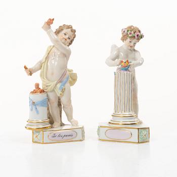 Meissen, A pair of porcelain figures, "Je les punis" and "Je les unis", from the "Devisenkinder"-series, around 1900.