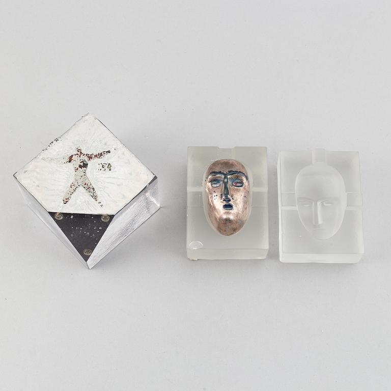 Bertil Vallien, two glass sculptures, Kosta Boda.