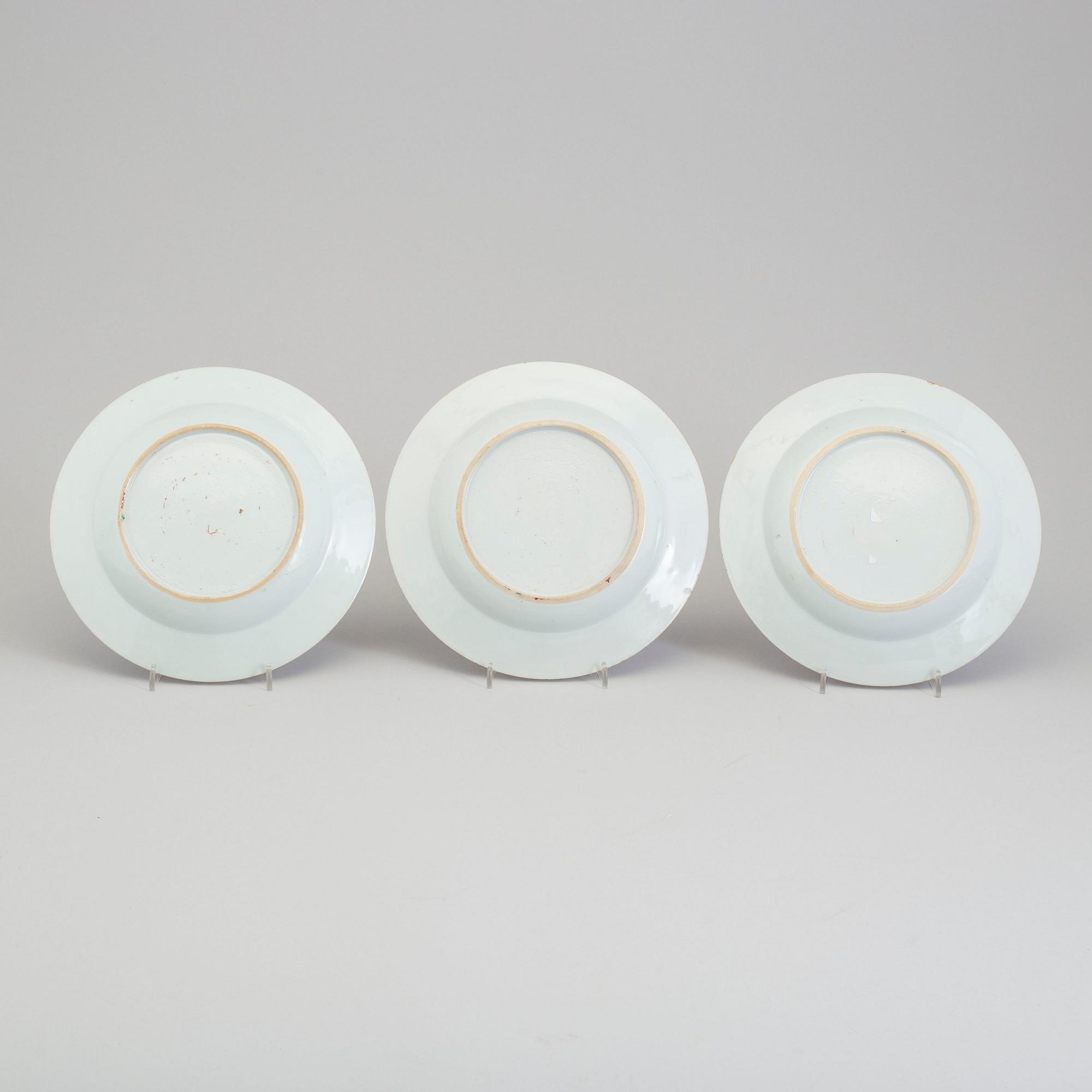Three famille rose export porcelain plates, Qing dynasty, early 18th century, Yongzheng.