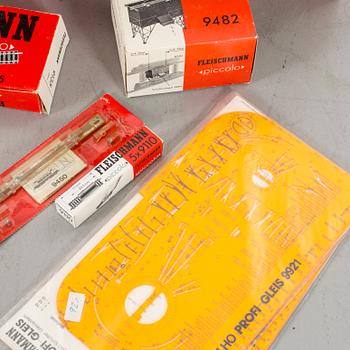 FLEISCHMANN, "PICCOLO", DIVERSE TILLBEHÖR.