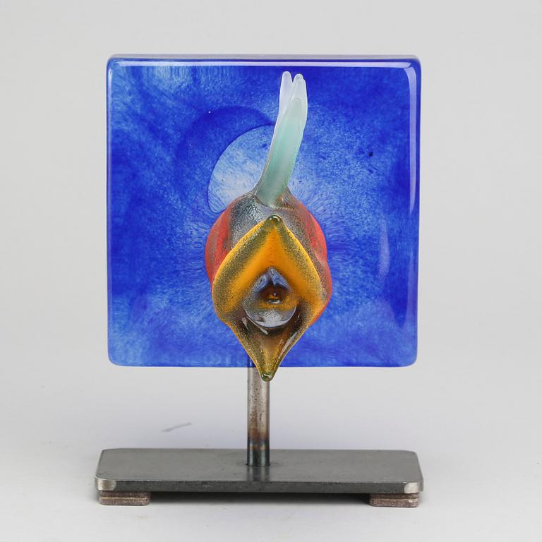 KJELL ENGMAN, sculpture, signed and numbered 009015/300. Kosta Boda.